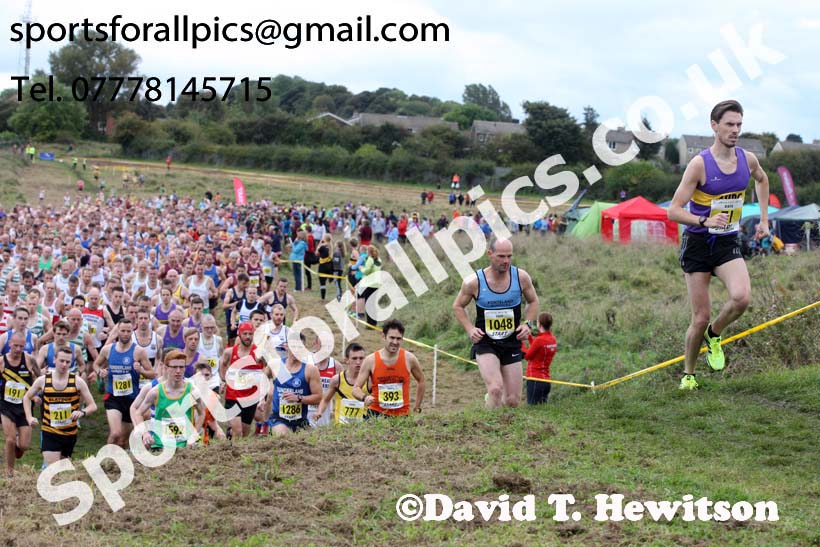 Senior mens Start Fitness North Eastern Harriers League, Wrekenton, Gateshead. Photo:  David T. Hewitson/Sports for All Pics